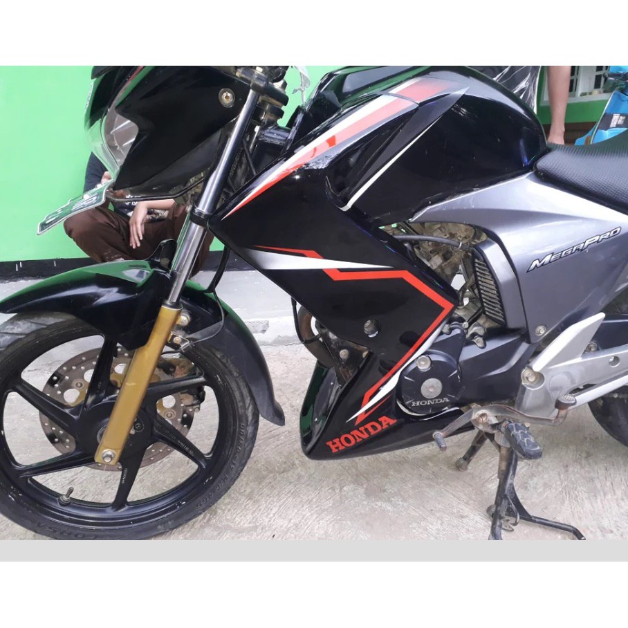 Half Fairing Megapro Karbu Sayap Megapro Karbu Model Z250 Airbrush Shopee Indonesia