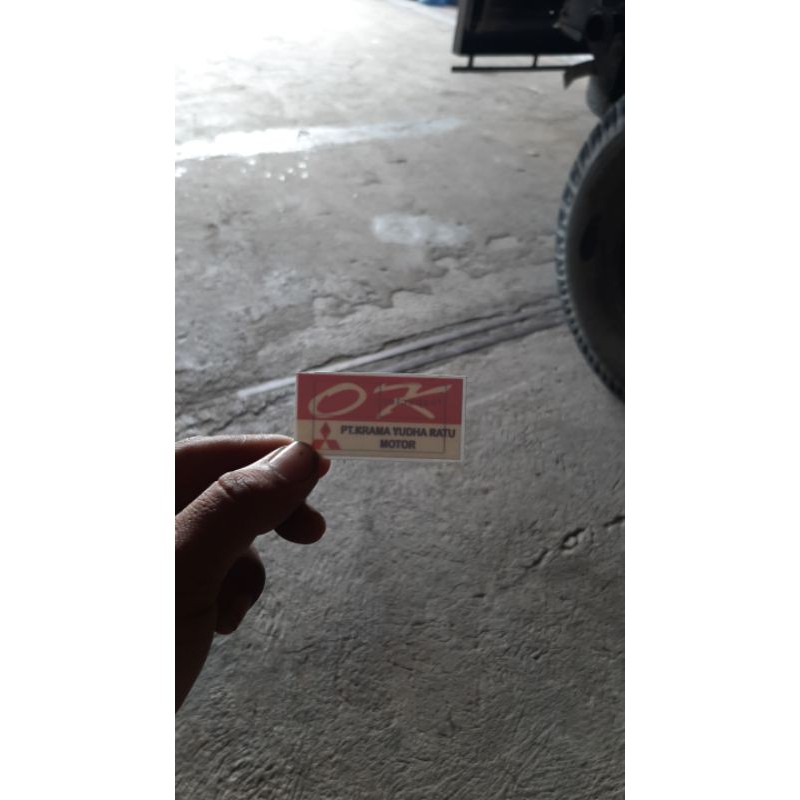 

stiker kaca ok