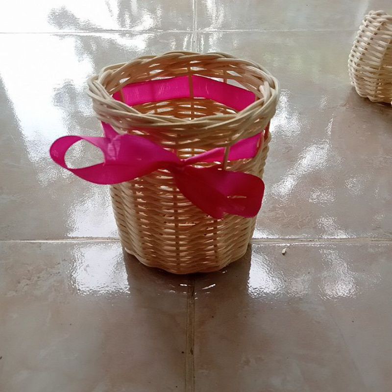 

tempat pensil pita /hiasan keranjang