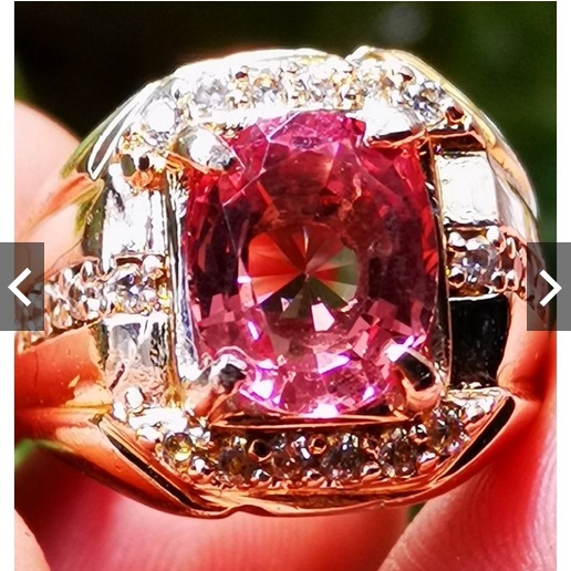 Batu permata zultanite change color