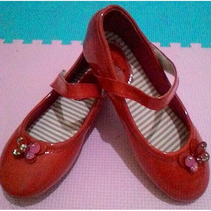 girls red mary janes