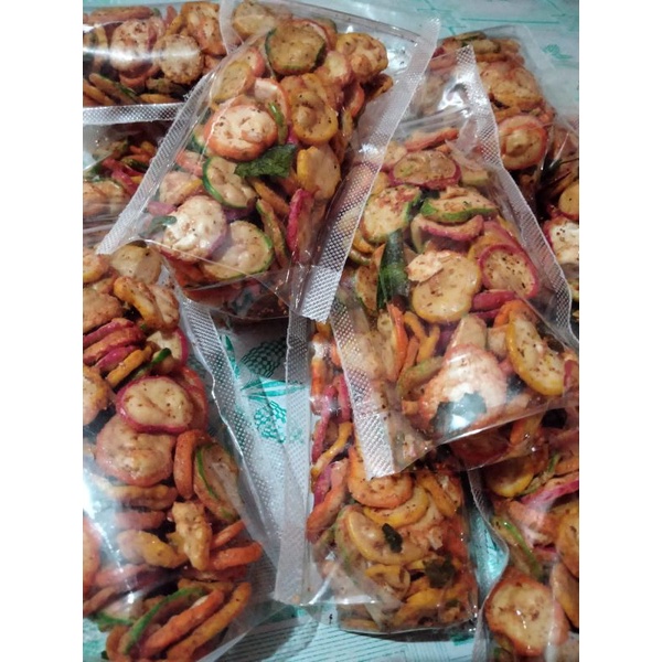 

kerupuk seblak pedas Daun Jeruk 150g