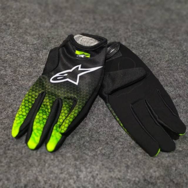 Sarung tangan sepeda lokal  / gowes