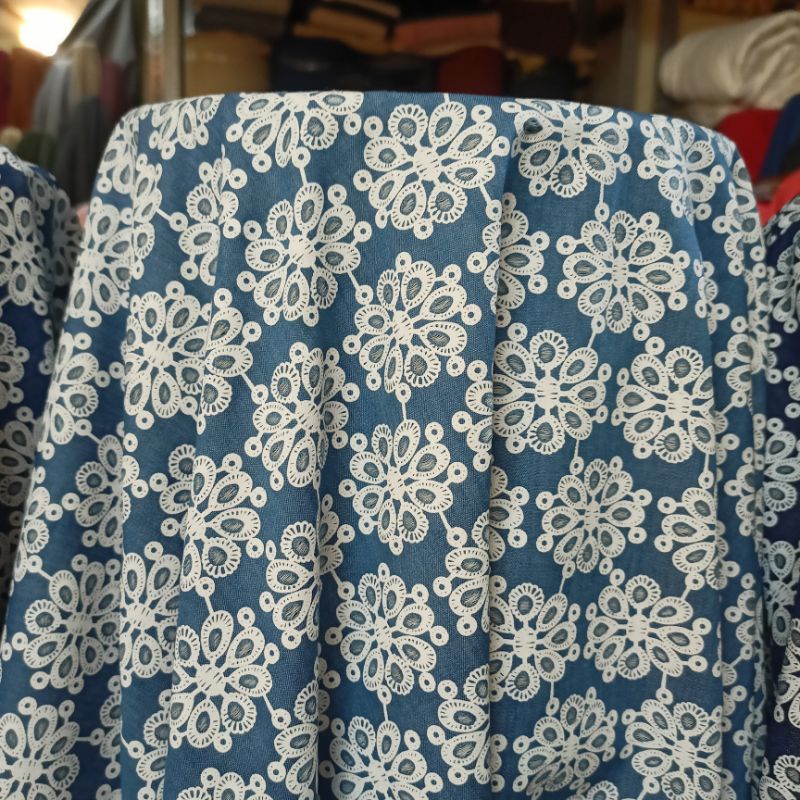 Bahan Kain Katun Denim Motif Bordir