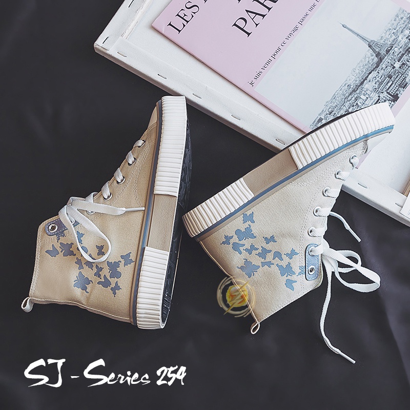 [Mona] Sepatu Sneakers Boots Wanita Motif Trendy Kupu-kupu Kualitas Import Premium - 254 (GRATIS TALI SEPATU)