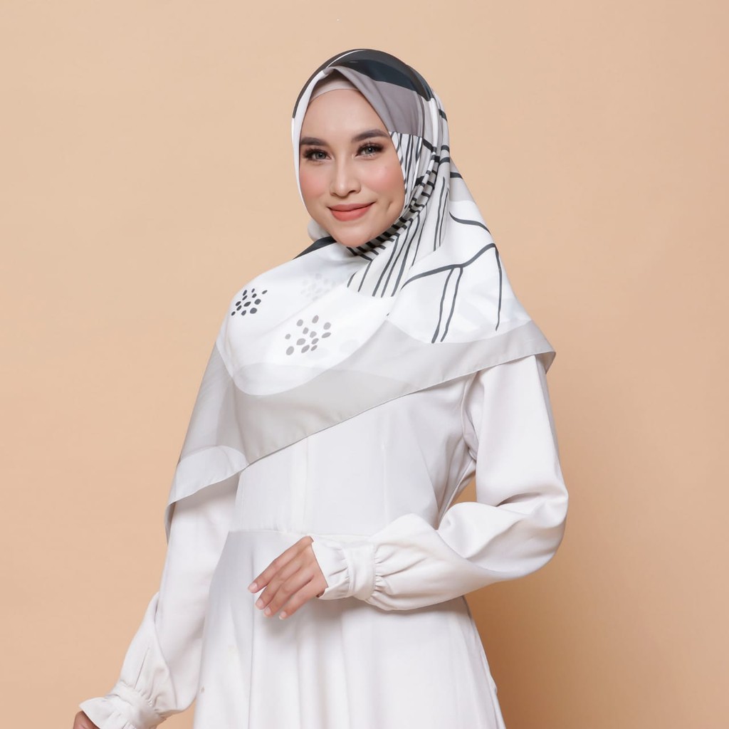 KERUDUNG SEGI EMPAT PRINTING MOTIF JILBAB SEGIEMPAT HIJAB SEGIEMPAT SCARF HANASTA