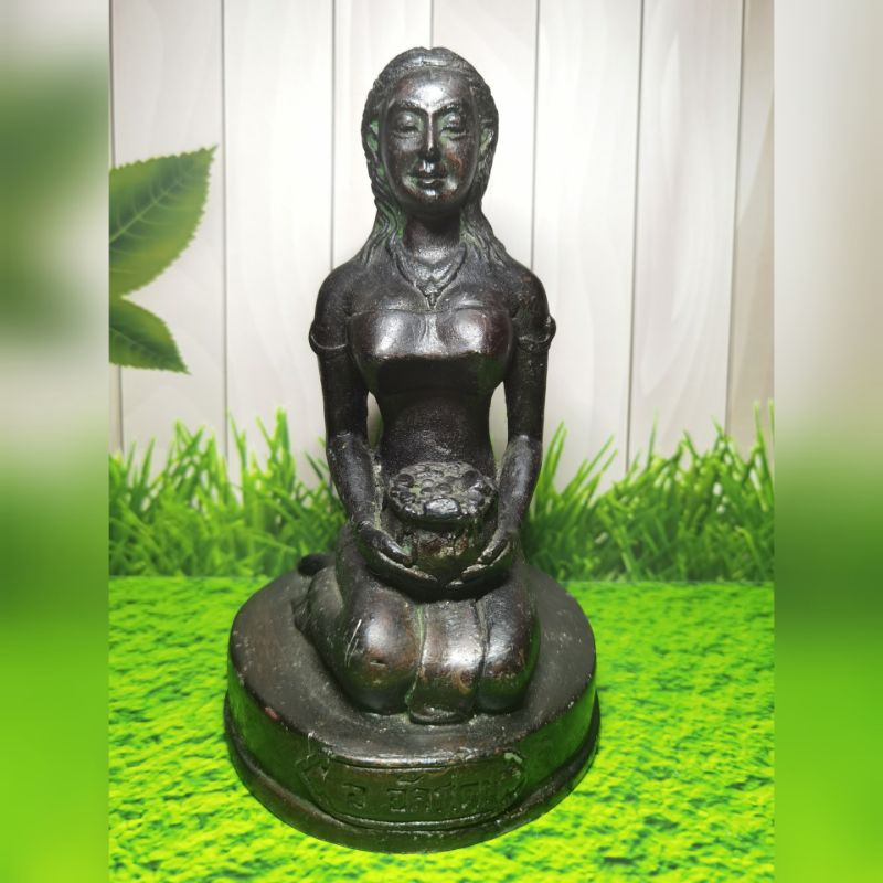 Bucha Mae Hong Prai