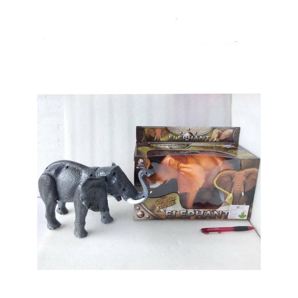 Mainan Gajah Jalan besar