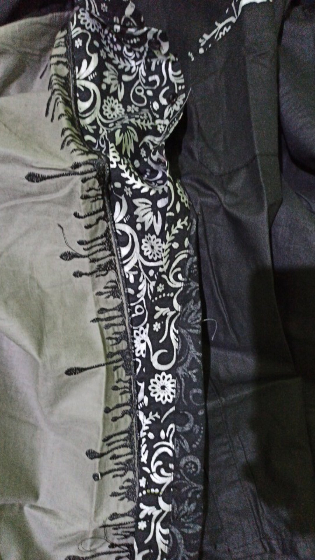 Kemeja Batik Pria Pendek Lawasan Sogan/pari Sulur/parang Black/merak Papua Ori By Batiek Solo Bt-309