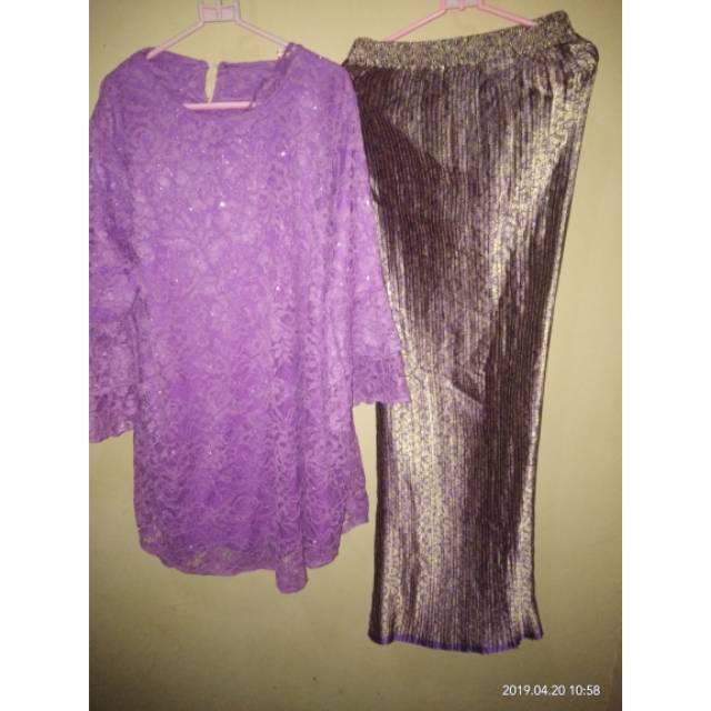 Setelan brukat jumbo