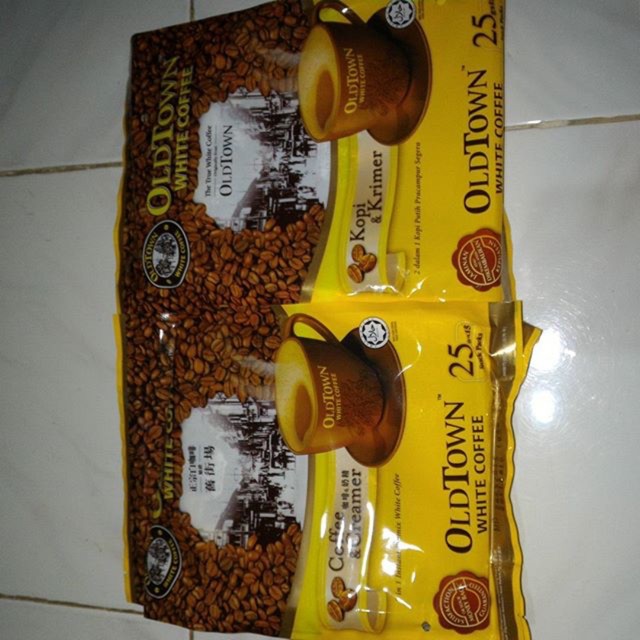 

Old town white coffee Kopi Oldtown Coffee & Creamer 2in1 instant premix white coffee 25g x 15stick