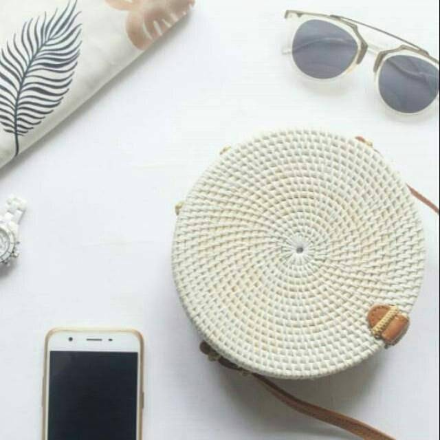 Tas rotan Lombok polos putih