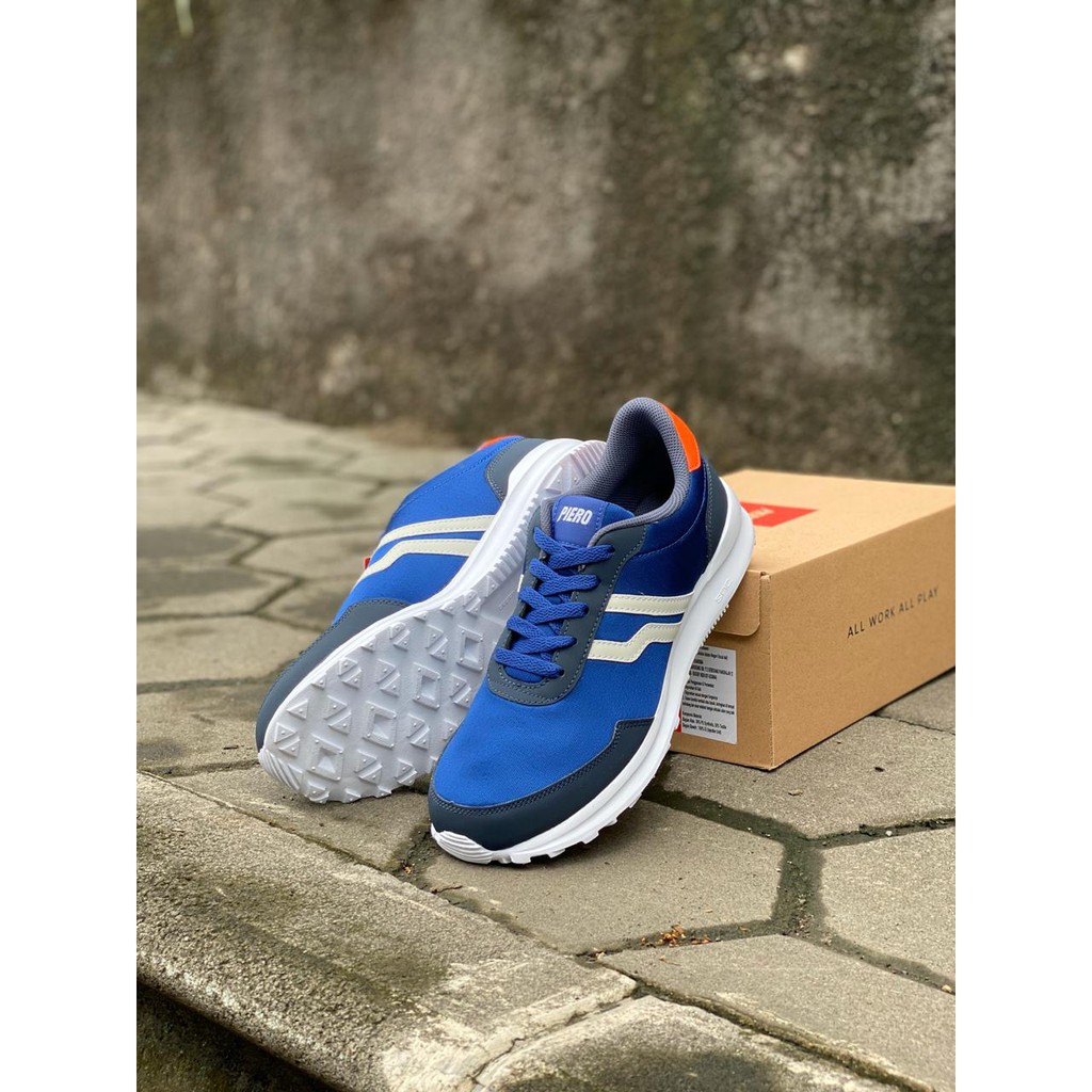 SEPATU PIERO CITY CORE B NAVY ORANGE