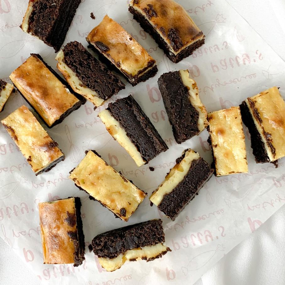 

Promo - Creamcheese Fudgy Brownies Pattysseriee 20x10cm BACA DESKRIPSI