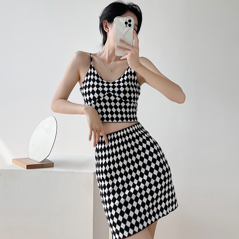 【Elegant】Sexy Low Cut Houndstooth Cami Top &amp; Slit Skirt  Two Piece Set 7473