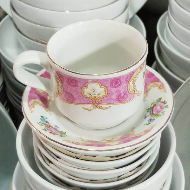Cangkir kopi keramik set cantik isi 12 pcs cangkir dan tatakan/ cangkir set sango/ tea set sango