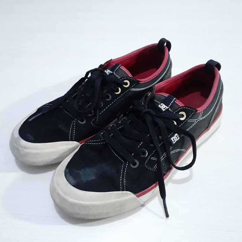 SEPATU SECOND DC EVAN SMITH TX