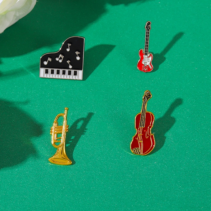 Bros Pin Enamel Bentuk Alat Musik Cello 4 Gaya Untuk Hadiah Teman