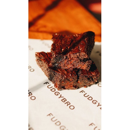 

Fudgybro Vegan Gluten-Free Double Dark Brownie Large
