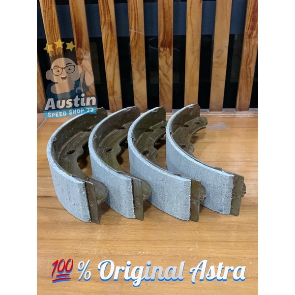 Brake Shoe Set / Kampas Rem  Isuzu NHR55 PS77 Old Part No : 6-97035 084-0