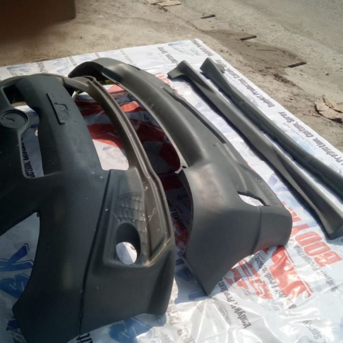 bodykit toyota yaris aksesoris mobil BODYKIT YARIS 2006 2007 2008 2009 2010 2011 BAKPAO MA bahan dur