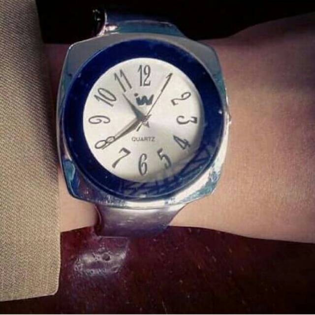 PL jam tangan IFA ,masih baguss jarang pakai