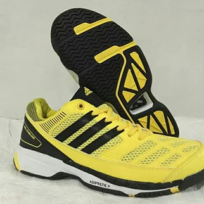 adidas bt feather badminton shoes