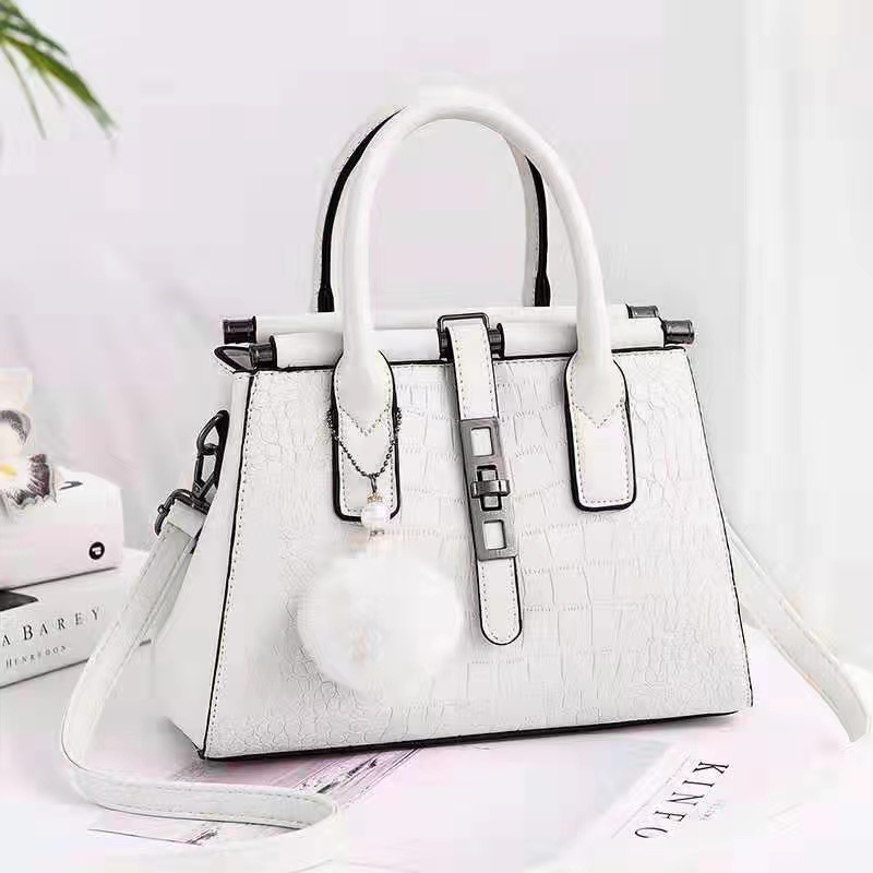 BJ15419 - BLACK/BLUE/KHAKI/ORANGE/PINK/RED/WHITE - TAS SALE SLEMPANG FREE GANTUNGAN POM JINJING TOTEBAG HANDBAG KULIT CROCO TAS WANITA FASHION IMPORT MODIS ELEGAN TERMURAH TERLARIS TERBARU BAGSTORE JAKARTA TAS BATAM ELJ5419 CR7454 BQ2570 JT0690 LT1919