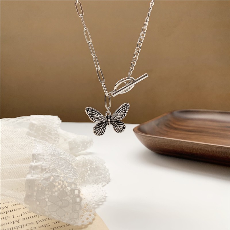 Kalung Gaya Hip Hop Dengan Gesper Butterfly