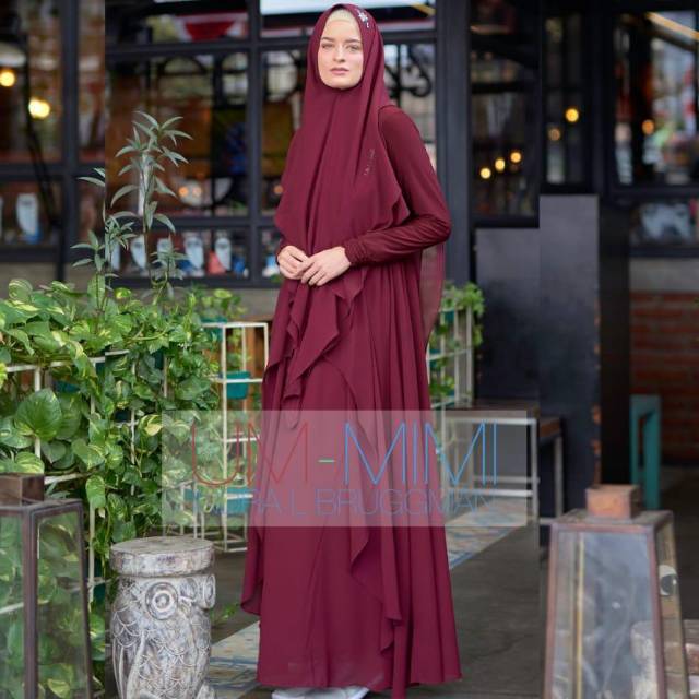 GAMIS SYARI DAMISYA UMMIMI by INDRA L BRUGGMAN