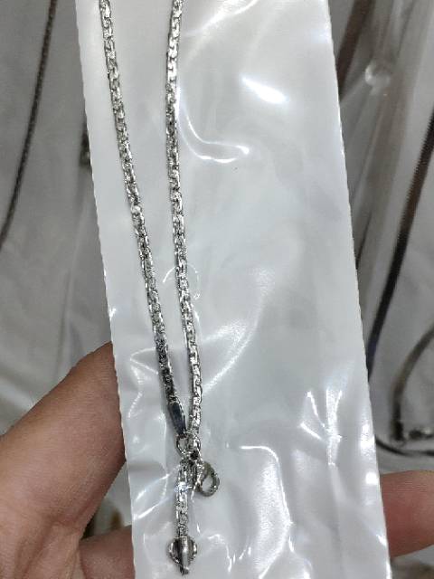 Kalung titanium warna silver motif sambungan panjanh 45cm