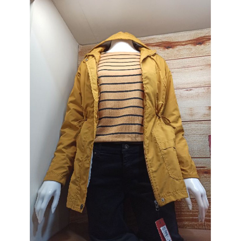 Jaket parasut Rilley