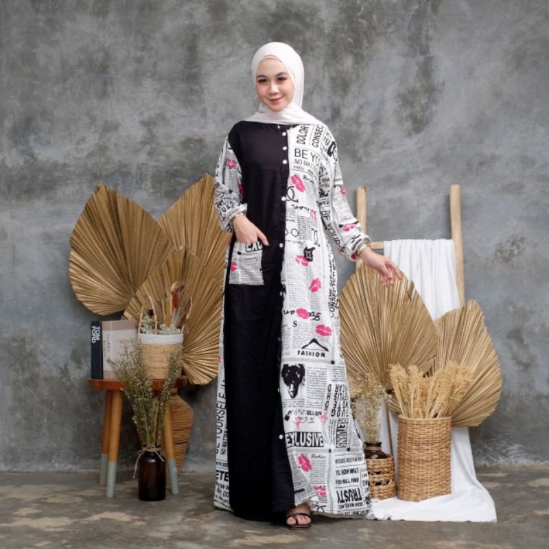 Gamis Koran Lipstick Versi Kancing, belakang full Motif Koran