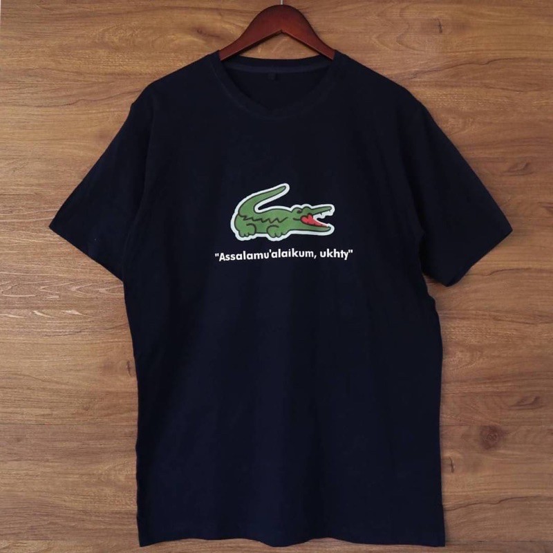 BAJU KAOS TSHIRT PRIA WANITA LUCU CROCODILE BUAYA JANTAN ASSALAMUALAIKUM UKHTY FASHION CUSTOM SABLON