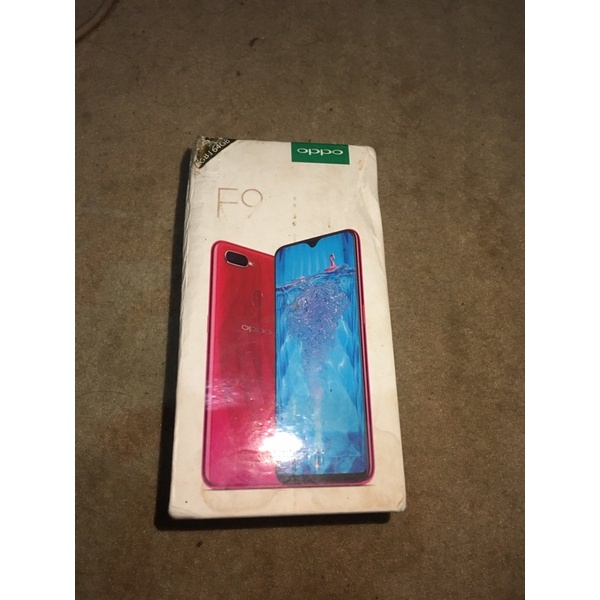 Dus/Box/kotak Oppo F9 Pro Ori (seken)