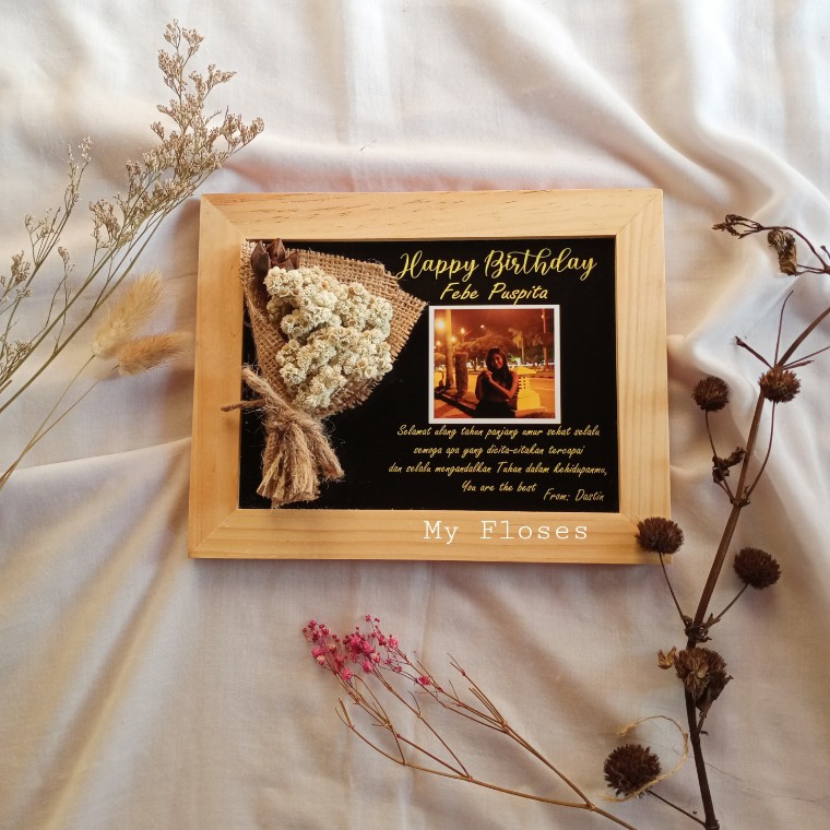 

KADO UNIK MURAH HADIAH ULANG TAHUN WISUDA WEDDING ANNIVERSARY 2D B2