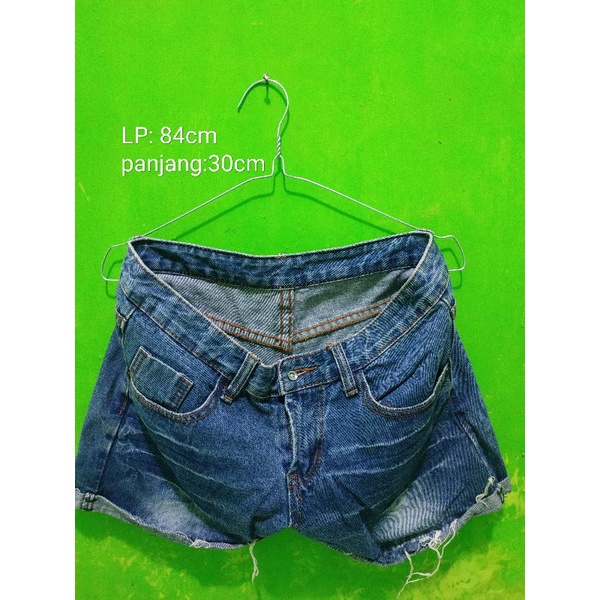 Hot Pants Wanita (preloved)