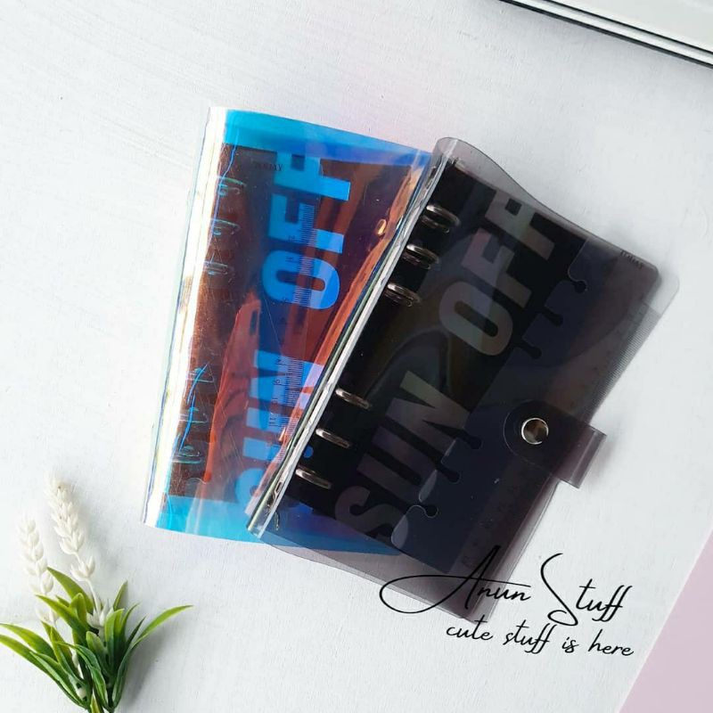 

Binder 6 ring - Holo & Black