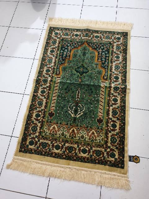 Sajadah Wangi Oleh Oleh Haji Yakar Turkiye Jumbo / Sajadah Harum