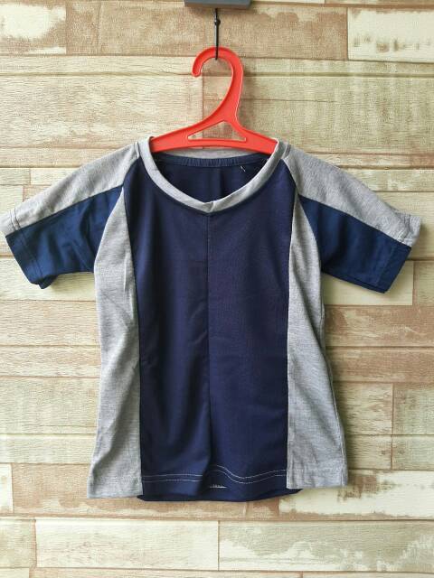 KAOS ANAK MURAH OBRAL//5-6 TAHUN//TERGANTUNG BADAN ANAK