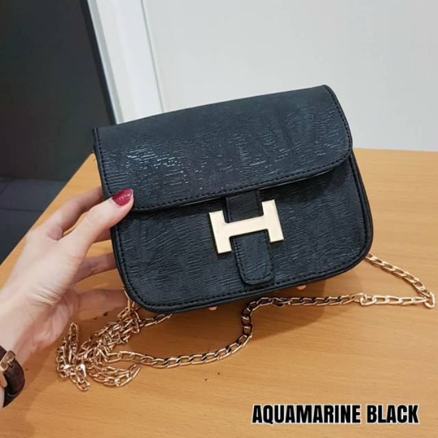 Aquamarine Black