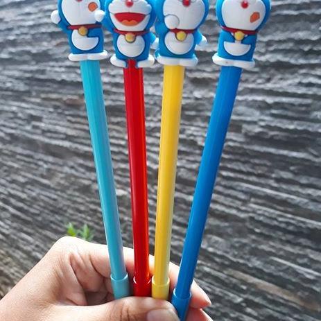 

Pulpen Doraemon / Gel Pen Karakter Kucing Pulpen Biru Souvenir Pena