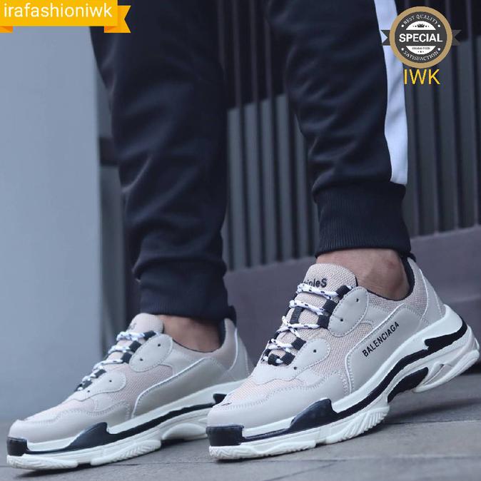 SEPATU BALENCIAGA TRIPLE S IMPORT GRADE ORI/SNEAKERS PRIA WANITA CREAM GRATIS ONGKIR HARGA MURAH 