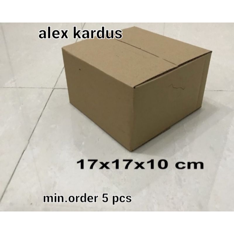 

Kardus / box / 17x17x10 cm / karton packing polos baru ST