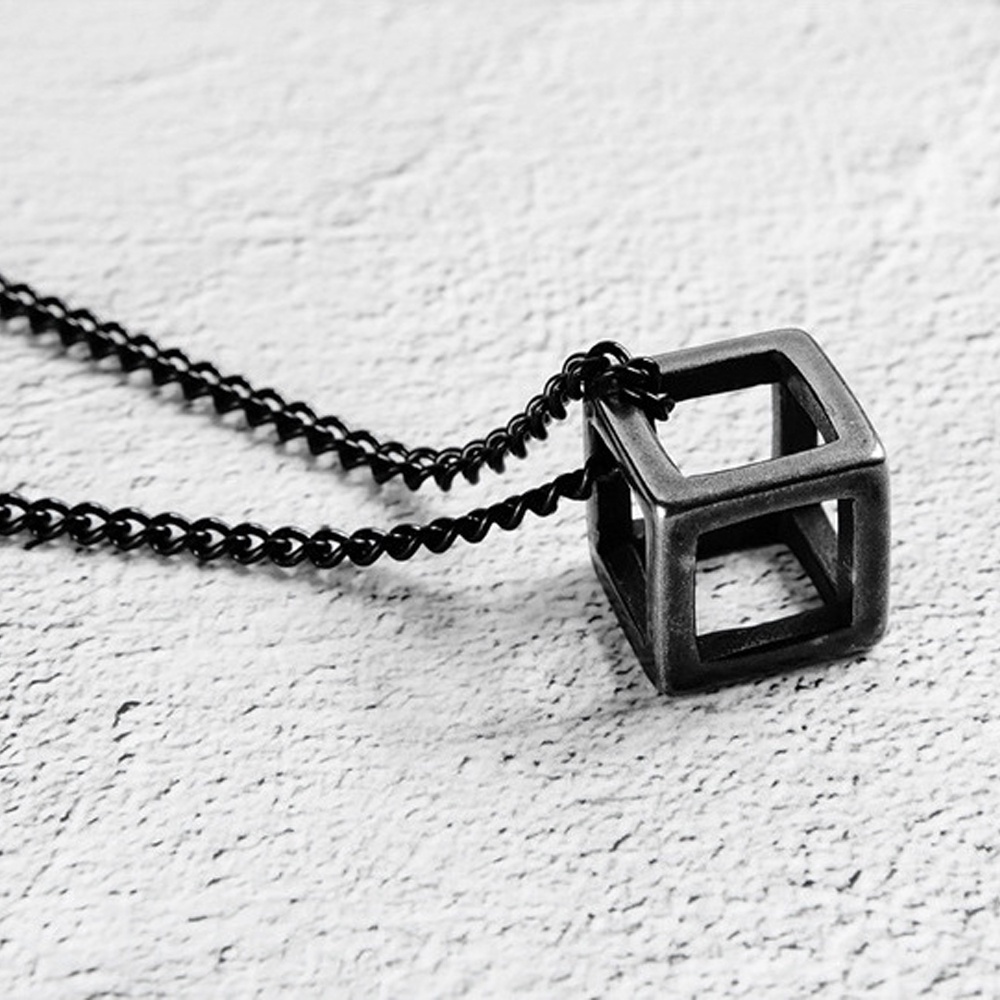 Needway  New Punk Necklace Cool Cube Shape Clavicle Choker Women Men Boy Industrial Style Fashion Jewelry Geometric Hip Hop Men Pendant/Multicolor