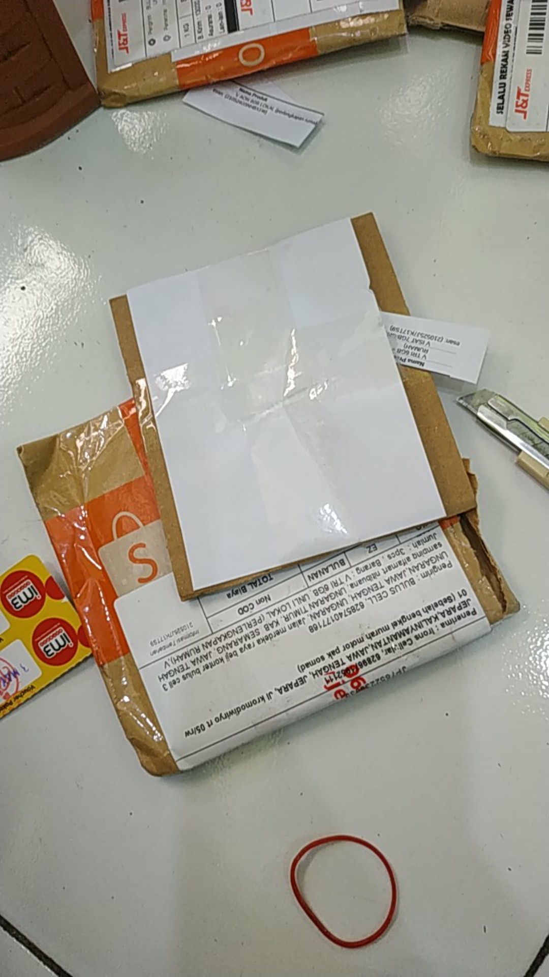 V Isat 7gb Unli  (perlengkapan Rumah)