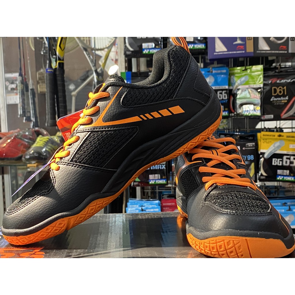 RS SUPER SERIES 621 HITAM ORANGE SEPATU BADMINTON ORIGINAL