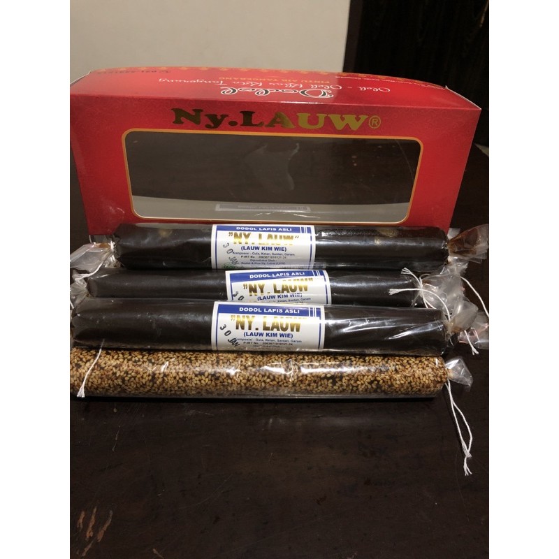 

Dodol Ny. Lauw Lauw Kim Wie