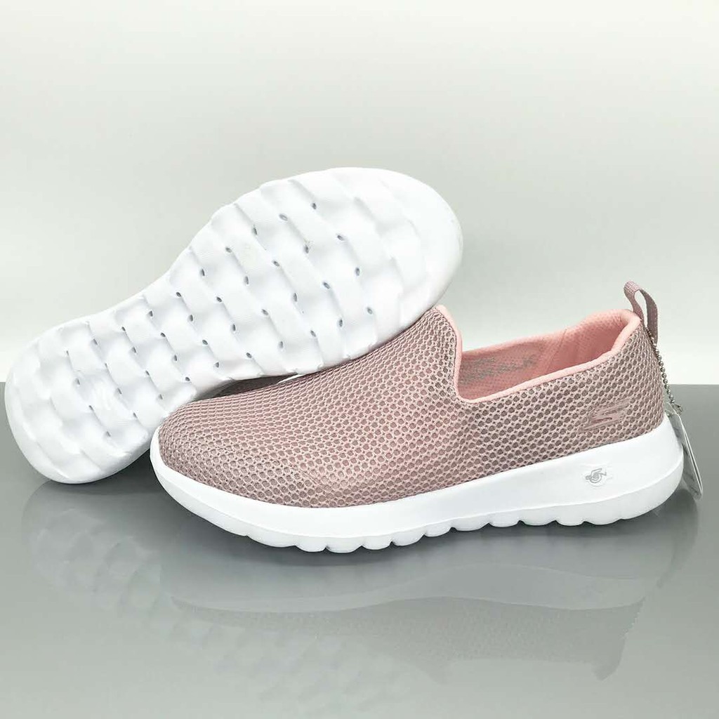 SEPATU SKECHERS WANITA SLIP ON JOY CENTREPIECE CASUAL PEREMPUAN