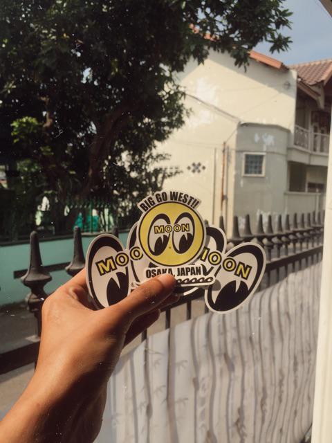 Stiker Mooneyes - Bs0001